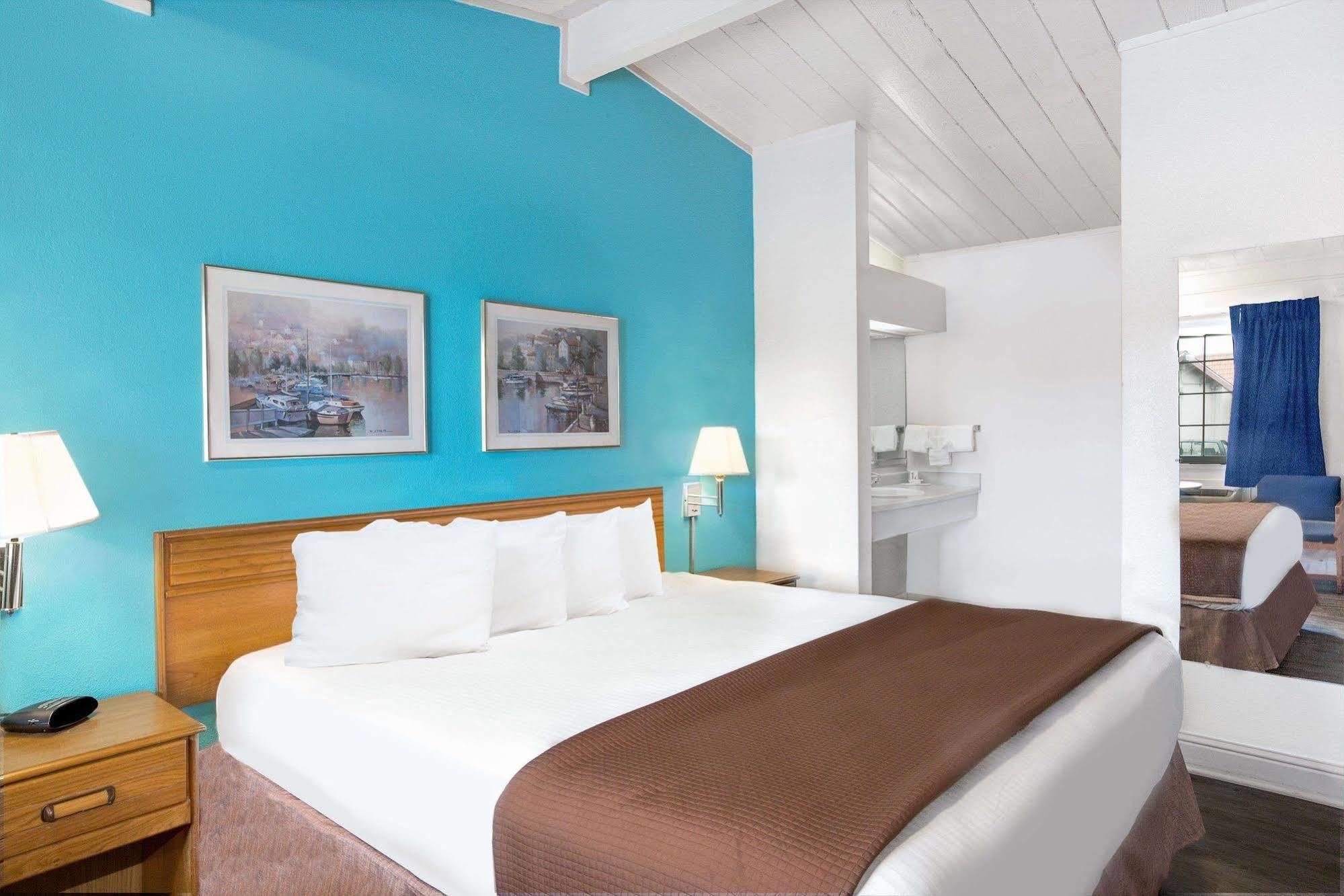 Surestay Hotel By Best Western Seaside Monterey Dış mekan fotoğraf